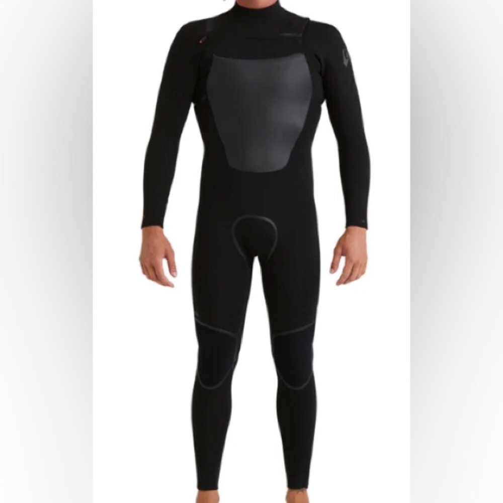 Quiksilver NEW Wetsuit 4/3mm Sessions Chest Zip Size S, 135-155 lbs, 5’7”-5’9”